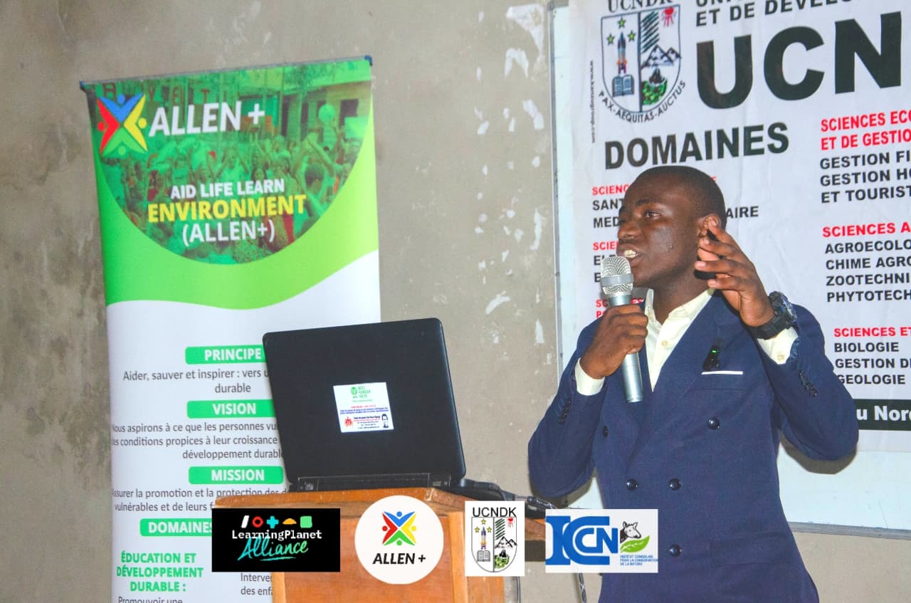 Membres de la communauté engagés dans le développement durable